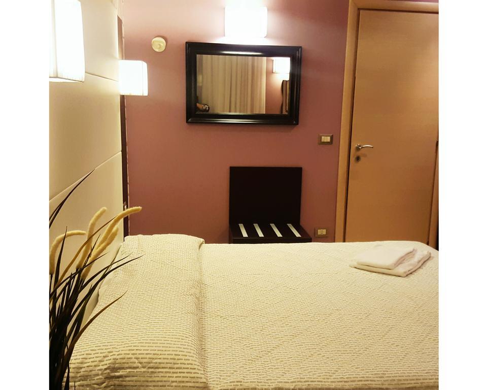 B&B Emozioni Romane Екстериор снимка